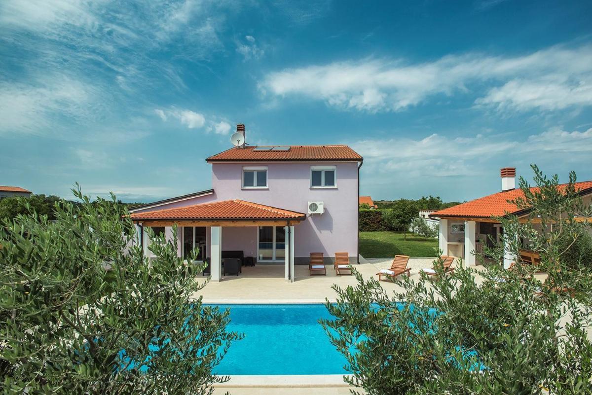 Villa Zeus Pula Exterior foto
