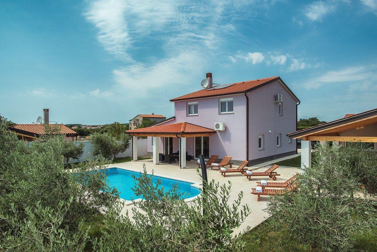 Villa Zeus Pula Exterior foto