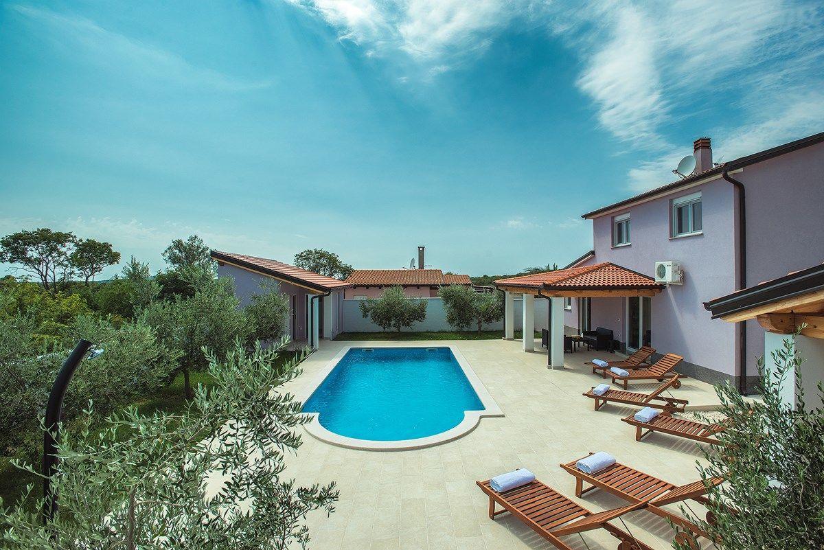 Villa Zeus Pula Exterior foto